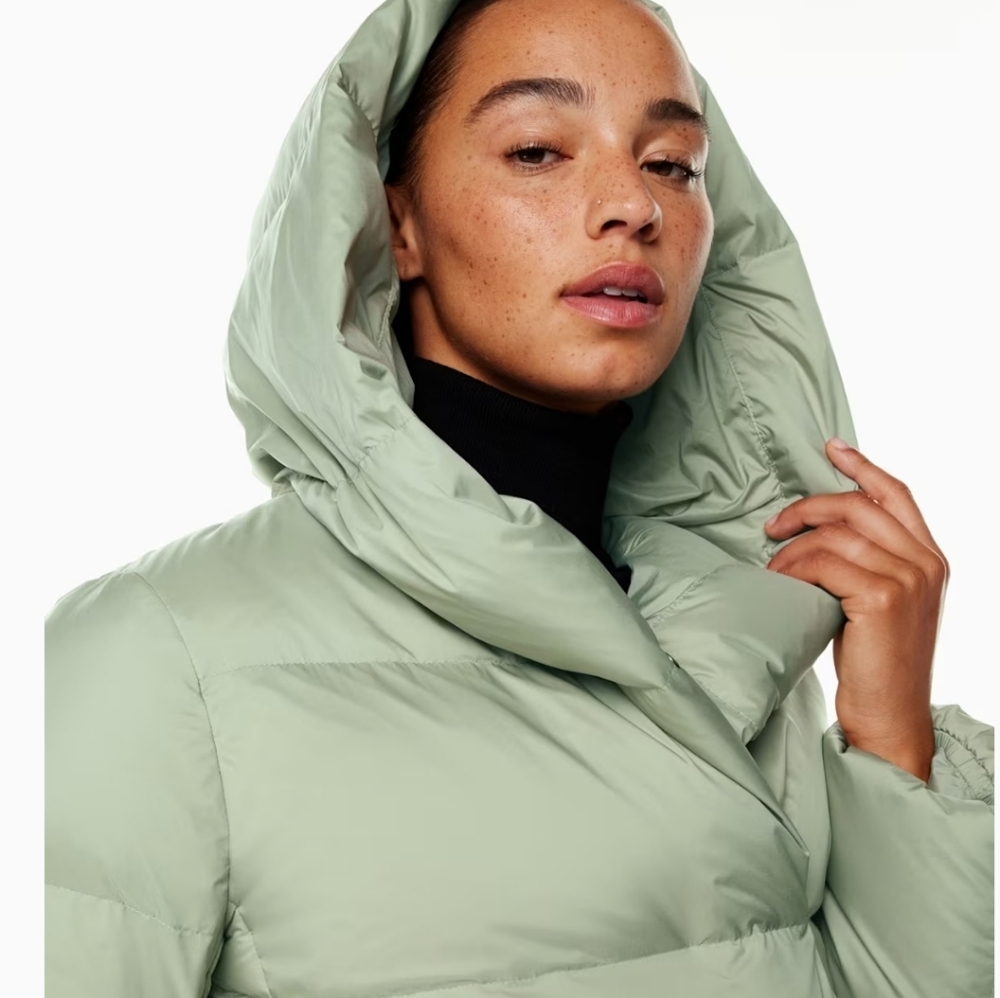Babaton / Aritzia The Duvet Puffer Mid - Picture 9 of 13